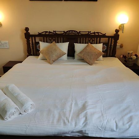 Ninad Homestays Карджат Екстериор снимка