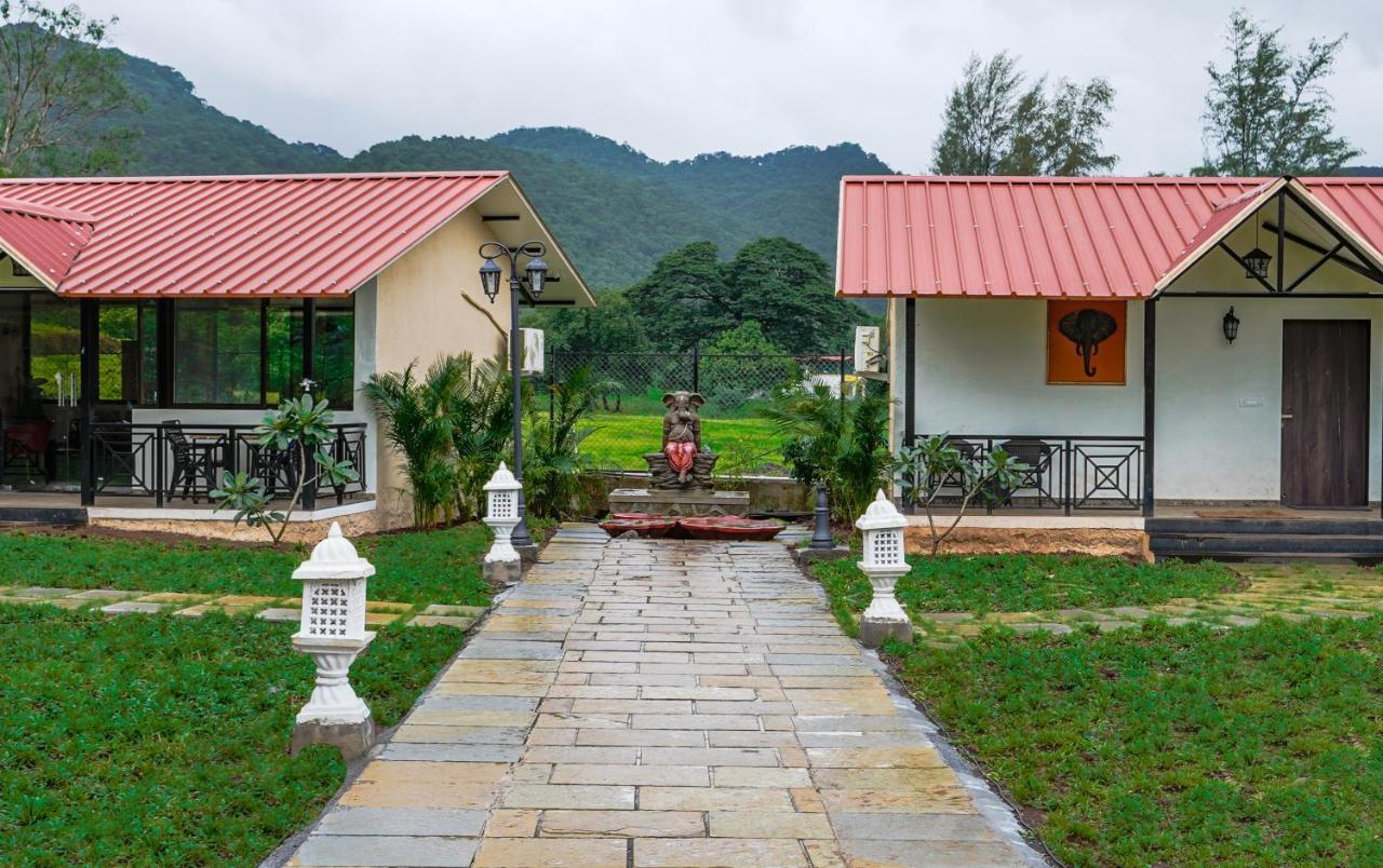 Ninad Homestays Карджат Екстериор снимка