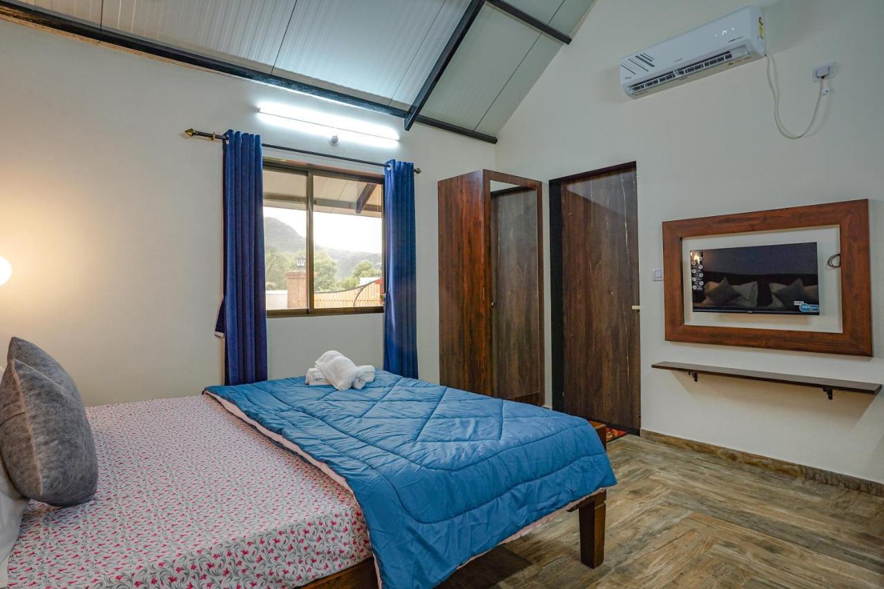 Ninad Homestays Карджат Екстериор снимка